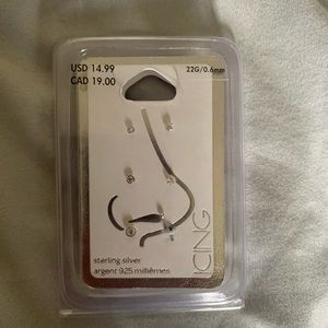 Icing 22g nose ring studs